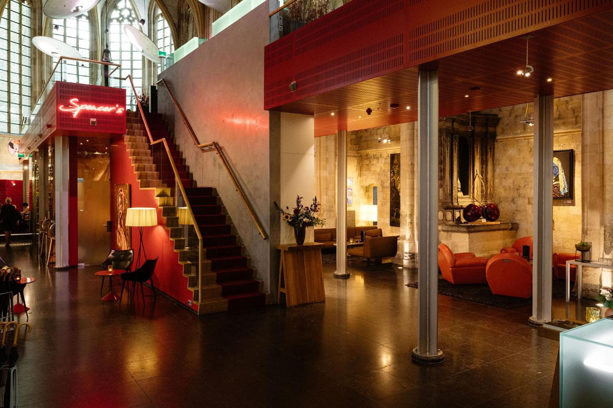 Hotel Kruisherenhotel 5*