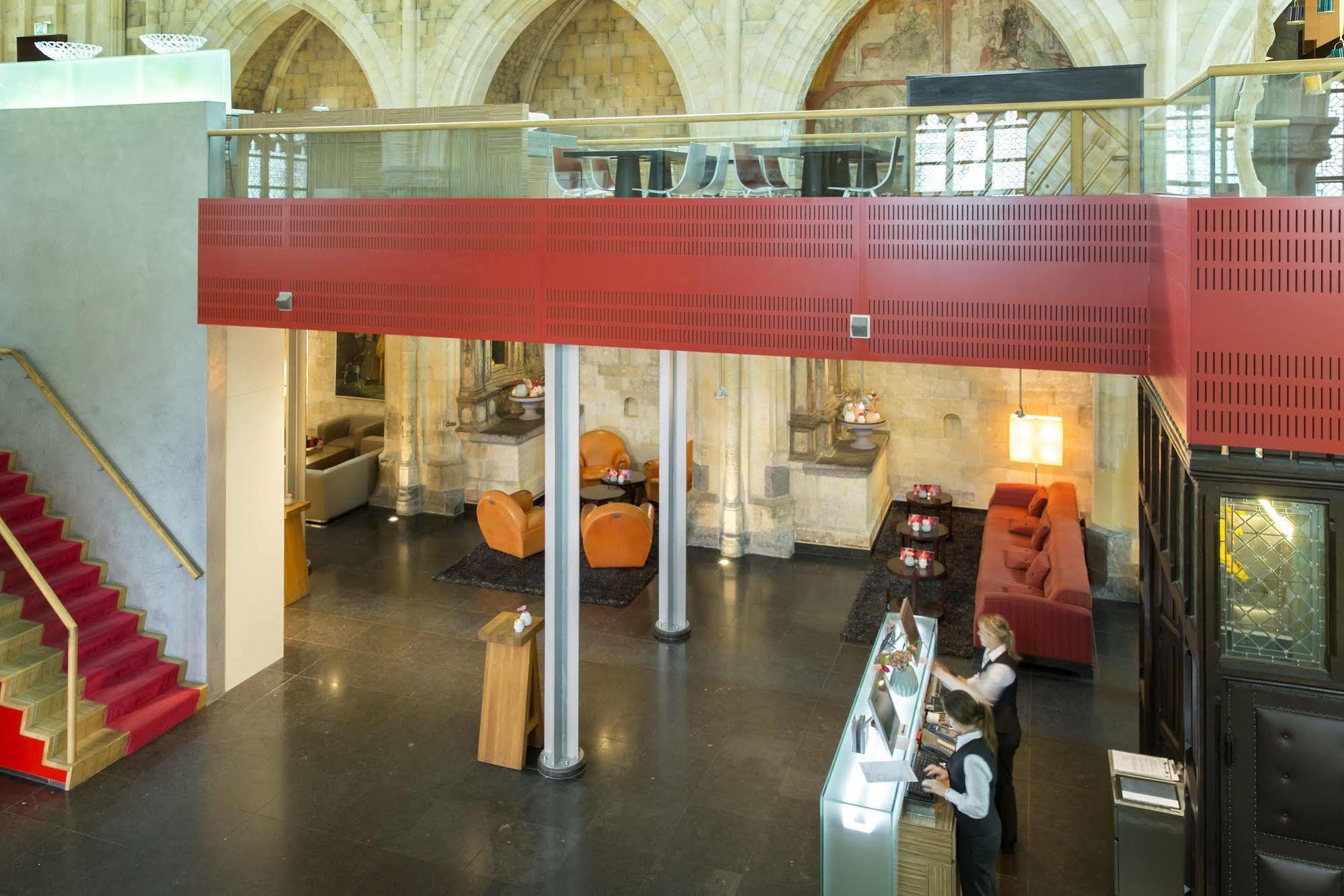 Kruisherenhotel Hotel 5*